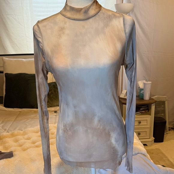 willow & root Tops - Chic Tie-Dye Long Sleeve Women's Top